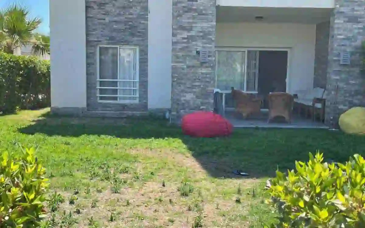 شاليه بجاردن للبيع بالفرش والاجهزة فى أمواج الساحل الشمالي